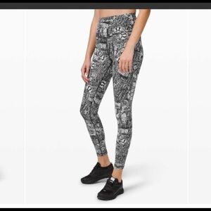 Lululemon Wunder Train High-Rise Tight 25" in Tear It Up Alpine White Black